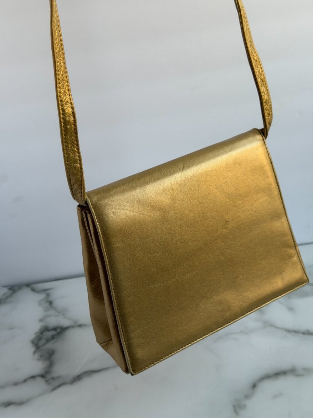 Vintage Neiman Marcus Metallic Gold Leather Flap Shoulder Bag - Made in Italy